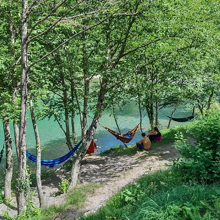 Rafting Camp Encijan Hotel Foca Kültér fotó