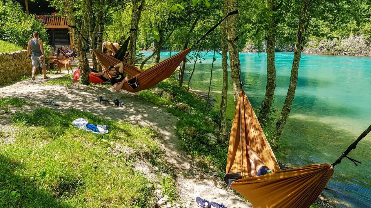 Rafting Camp Encijan Hotel Foca Kültér fotó
