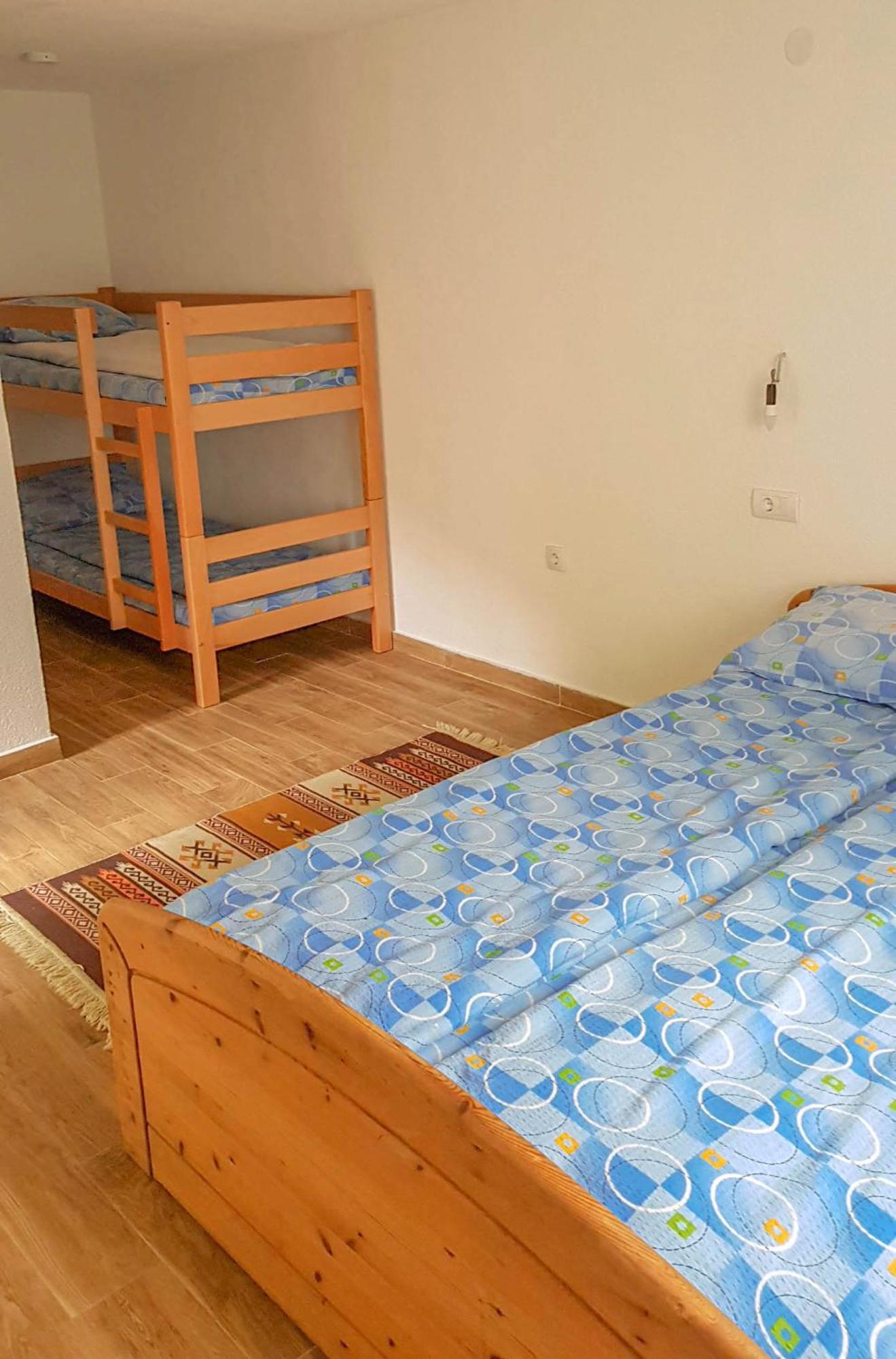 Rafting Camp Encijan Hotel Foca Szoba fotó